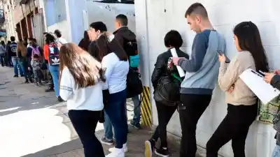 El desempleo volvió a subir: los dos distritos bonaerenses que quedaron al borde del 10%
