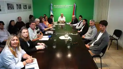 La Provincia ofreció 3,5% a los docentes y los gremios tienen una respuesta que no esperaba