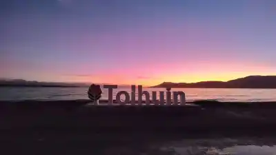 Tolhuin busca fotos de los años 80 y 2000: qué pasará con las que lleves