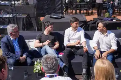 Pullaro, Valdés, Torres y Llaryora se juntaron en Rosario: el motivo que nadie esperaba