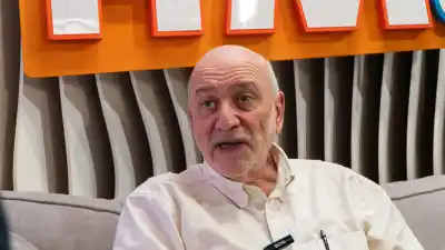 El radical que quiere armar un frente opositor y lanzó una advertencia sobre lo que viene