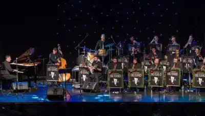 Neuquén se llena de teatro, jazz y tango: la figura que llega con un show que no repite en ningún escenario