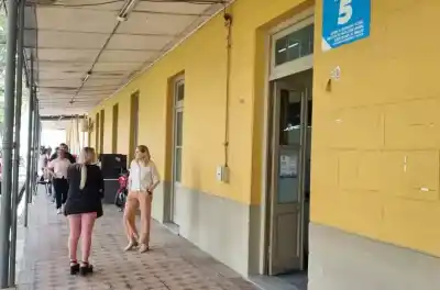 Turnos por web y esperas en una galería en malas condiciones: el reclamo contra Reconocimiento Médico que se viralizó