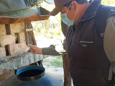 Puerta por puerta en Palo Santo: la campaña antidengue que no da tregua