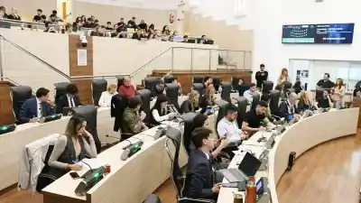 El Concejo de Rosario avaló el nuevo Régimen Penal Juvenil, pero la votación expuso una grieta