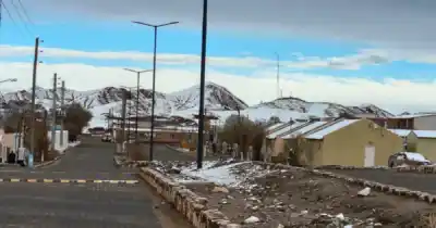 Tolar Grande amaneció bajo la nieve y nadie puede creer la fecha