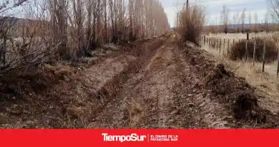 Las máquinas ya trabajan en los canales de riego de Gobernador Gregores: qué hay detrás del operativo