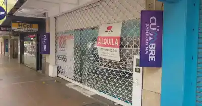 El centro de San Juan se llena de persianas bajas: el dato que encendió las alarmas del SEC