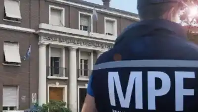 Simularon ser grandes compradores, se llevaron tres autos y la Justicia ya tiene a una detenida