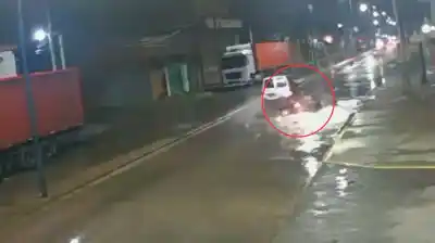 Gendarme de civil enfrenta a dos motochorros en Moreno: un muerto y un herido crítico