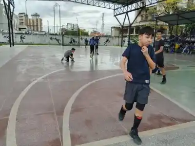 Mina Clavero se prepara para una jornada que mezcla deporte y estudiantes de toda la ciudad