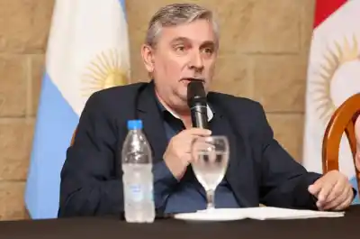 Seis escuelas de Cruz del Eje esperan el gas: qué falta para que arranquen las obras