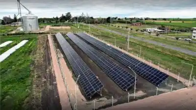 El parque solar que cambió el verano de un pueblo entrerriano cumplió su primer año