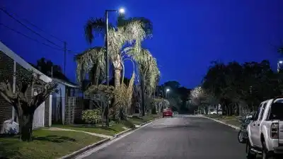 Paraná ya tiene luz nueva en casi toda la ciudad: el plan que avanza antes de fin de año