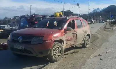 Chocaron en la rotonda del Valle de Andorra: uno de los conductores terminó en el hospital