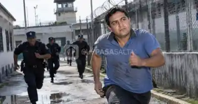 Salió de la cárcel de Orán para visitar a un familiar y no volvió: quién es el sicario que buscan con recompensa