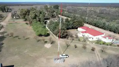 Tres pueblos pampeanos sin señal de celular: las torres que cambiarán todo