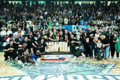 El campeón abre la Liga con un debut que nadie esperaba