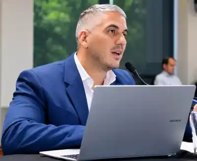 Un informe de 200 páginas costó $1.800 millones y ahora quieren pagar $31 mil millones más