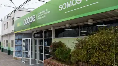 Componía en su casa de Plottier, un corte de luz le arruinó el equipo y la Justicia falló: quién paga ahora