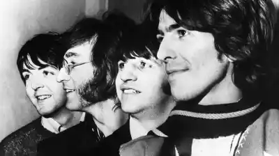 La oferta de 230 millones que los Beatles ignoraron: la carta que salió en el New York Times