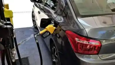Los precios de la nafta en CABA y PBA hoy: la diferencia que pocos miran antes de cargar