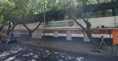 Una banda de rock y un club deberán pagar por un error millonario de la Municipalidad