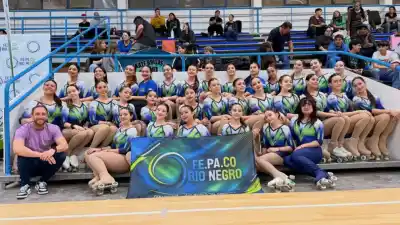Cientos de patinadores copan Viedma: lo que se define sobre la pista no es solo el torneo