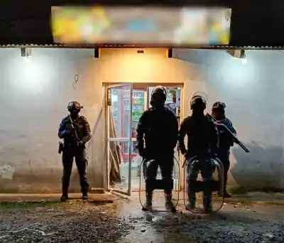 Una despensa de Posadas vendía algo más que alimentos: lo que la Policía encontró adentro