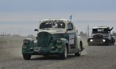 La caravana de autos antiguos que ya tiene 50 anotados y sumó una parada inesperada