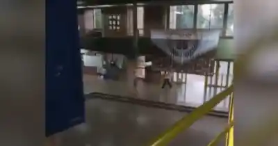El macabro truco que usó un alumno para llevar el arma a la escuela antes del tiroteo