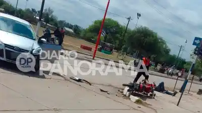 Choque en pleno centro de Monte Quemado: una moto terminó en el piso y hay un herido