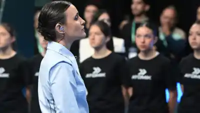 El himno en el Ruca Che lo cantó una neuquina que la rompe: ¿la reconocés?