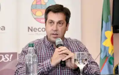 ¿Qué dijo el intendente sobre la crisis sanitaria que movilizó a todo un pueblo?