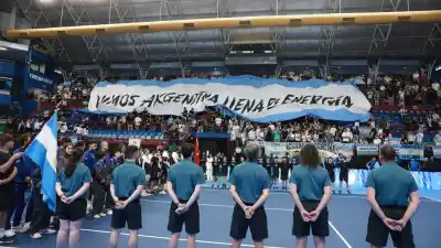Ruca Che, escenario de una fiesta: Argentina quedó a un paso y los tenistas no lo pudieron creer