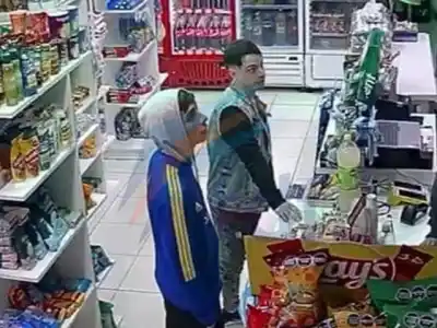 Entraron al multirrublo de Chacra 2 a cara descubierta: la amenaza que quedó filmada