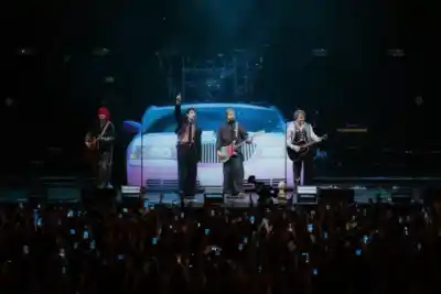 5 Seconds of Summer hizo algo inesperado en pleno show y desató la locura en Buenos Aires