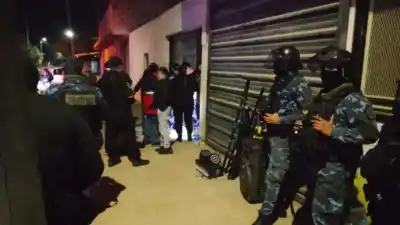 La fiesta en una finca tenía más de 100 personas y un detalle que la policía no dejó pasar