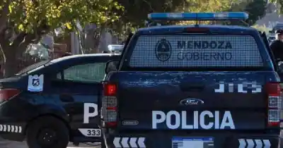 Escalaron un portón de dos metros y lo que hallaron en las oficinas dejó perplejos a los investigadores