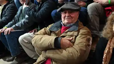 88 años, leyenda ovina y un dato que no se esperaba: el hombre que fue jurado en la Expo de Viedma