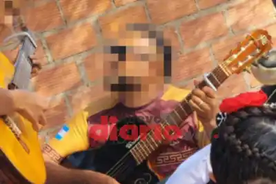 Una nena de 14 años contó lo que un profe le hacía en plena clase: lo que mostró después lo complicó todo