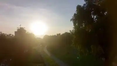 Jujuy se despierta con sol pleno, pero el viento zonda tiene planes para la tarde