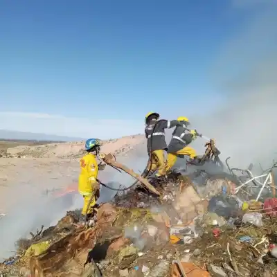 El incendio en Anchipurac que movilizó a Rivadavia durante seis horas