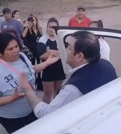 Denunció agresiones en una recorrida por el sur de Tucumán: la respuesta del municipio que lo complica