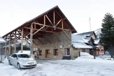 Entró al complejo fronterizo Mamuil Malal para hacer los trámites y nunca salió