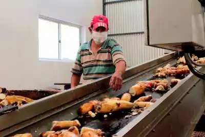 Misiones: el sector que fue pilar de la industria se quedó sin 10 mil trabajadores y nadie explica a dónde fueron