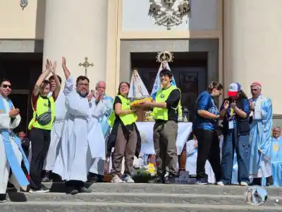 400 mil peregrinos en Itatí y un manifiesto que incomodó: "No queremos una fe de palabras"
