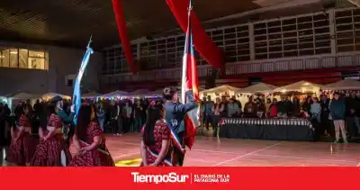 Río Gallegos se vistió de fiesta chilena: el momento que emocionó a todos
