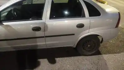 Entró al auto, forzó la cerradura y huyó: lo encontraron a 150 metros con la ropa que lo delató