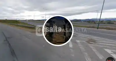 Manejaba solo de madrugada por Circunvalación Oeste: lo que encontraron tras el vuelco